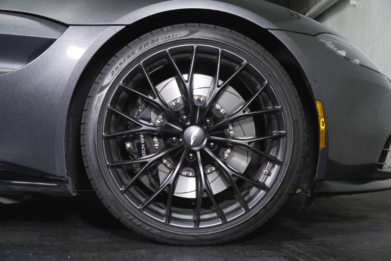 Used 2023 Aston Martin Vantage for sale $129,991 at Aston Martin Walnut Creek in Walnut Creek CA 94596 4
