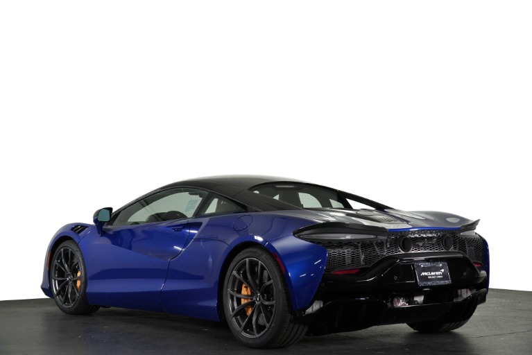 Used 2023 McLaren Artura Performance for sale $178,992 at Aston Martin Walnut Creek in Walnut Creek CA 94596 2