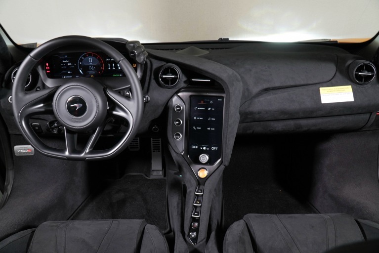 New 2025 McLaren 750S Spider for sale $464,950 at Aston Martin Walnut Creek in Walnut Creek CA 94596 9