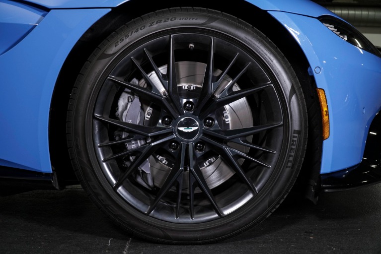 Used 2021 Aston Martin Vantage for sale $110,993 at Aston Martin Walnut Creek in Walnut Creek CA 94596 4