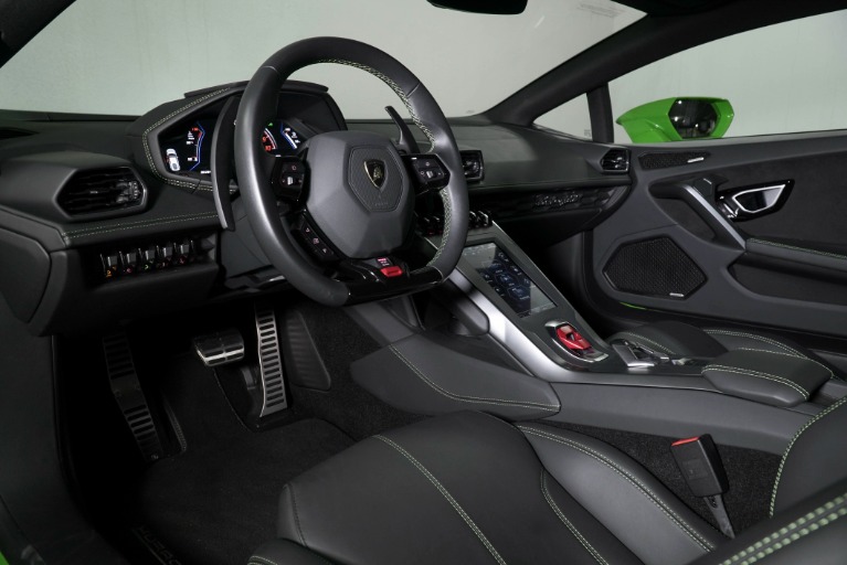 Used 2022 Lamborghini Huracan EVO for sale Sold at Aston Martin Walnut Creek in Walnut Creek CA 94596 3