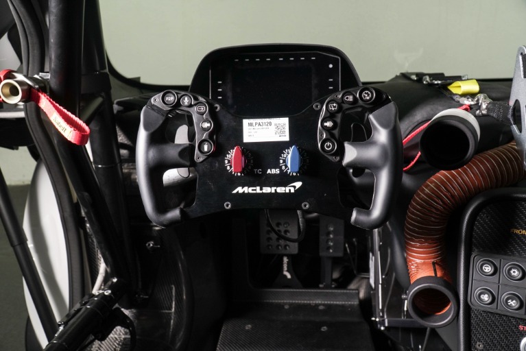 Used 2023 McLaren Artura Trophy EVO for sale $359,950 at Aston Martin Walnut Creek in Walnut Creek CA 94596 9