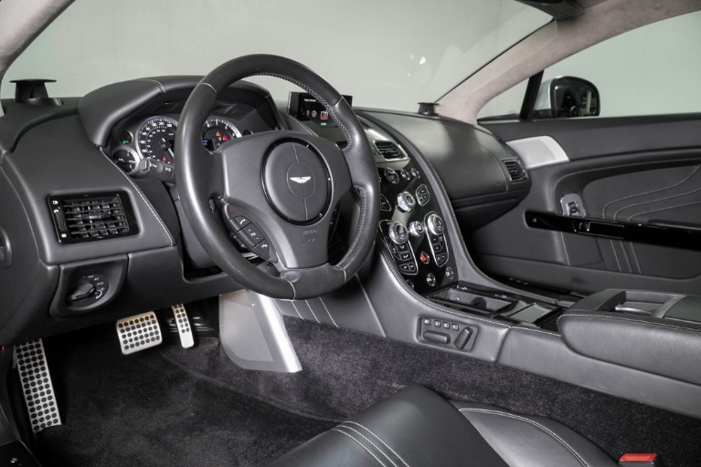 Used 2016 Aston Martin V8 Vantage S for sale $69,991 at Aston Martin Walnut Creek in Walnut Creek CA 94596 3