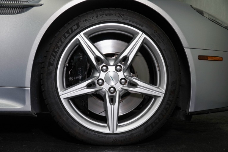 Used 2016 Aston Martin V8 Vantage S for sale $69,991 at Aston Martin Walnut Creek in Walnut Creek CA 94596 4