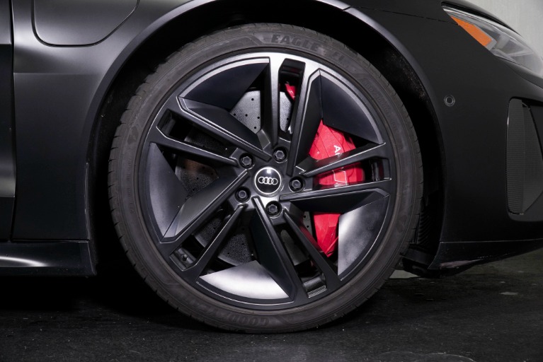 Used 2022 Audi RS e-tron GT for sale $56,991 at Aston Martin Walnut Creek in Walnut Creek CA 94596 4