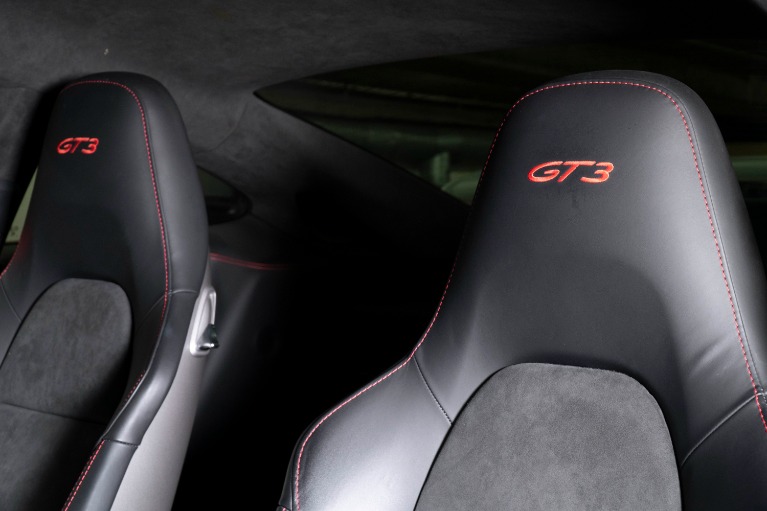 Used 2015 Porsche 911 GT3 for sale $149,990 at Aston Martin Walnut Creek in Walnut Creek CA 94596 5