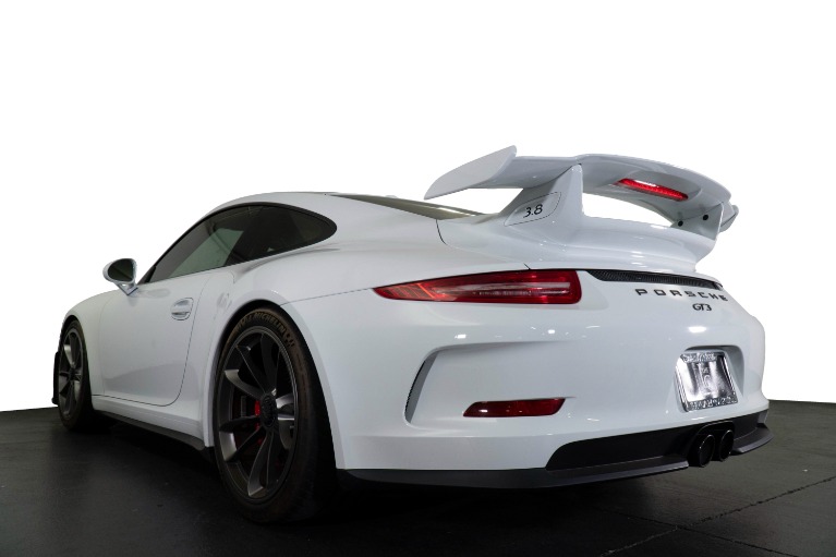 Used 2015 Porsche 911 GT3 for sale $149,990 at Aston Martin Walnut Creek in Walnut Creek CA 94596 8