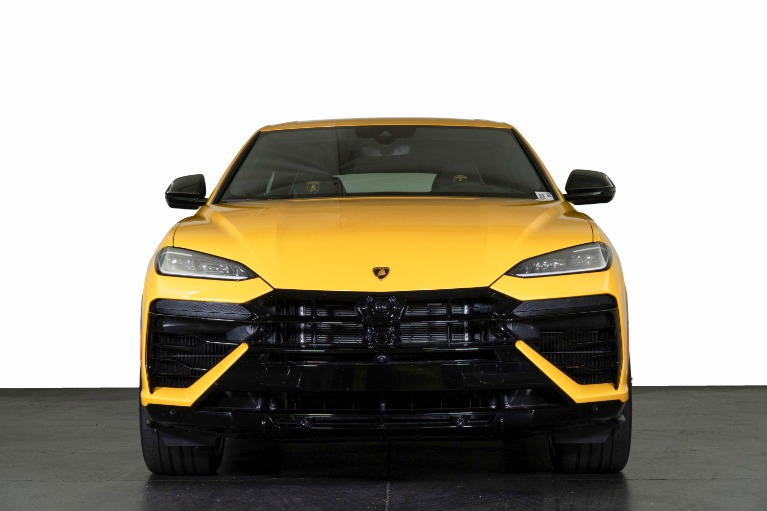 Used 2025 Lamborghini Urus SE for sale $308,991 at Aston Martin Walnut Creek in Walnut Creek CA 94596 7