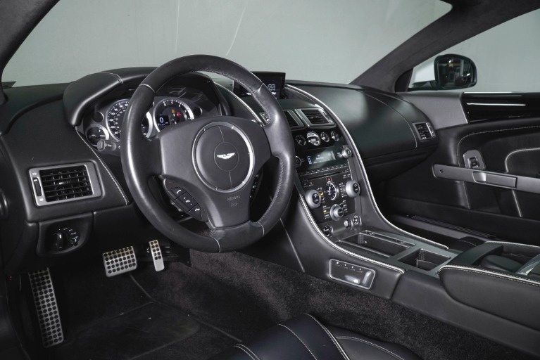 Used 2015 Aston Martin DB9 for sale $84,991 at Aston Martin Walnut Creek in Walnut Creek CA 94596 3