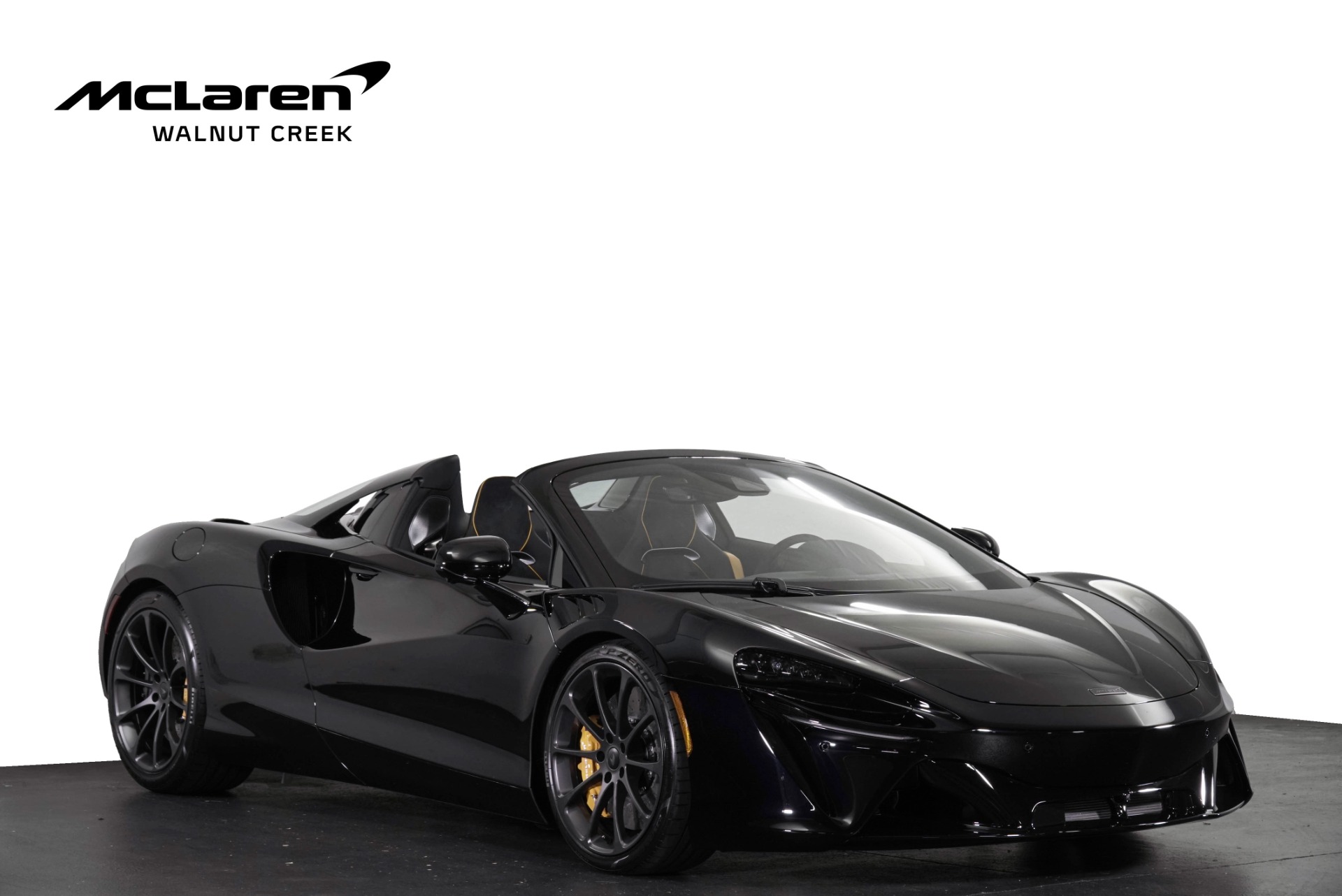 2026 McLaren Artura